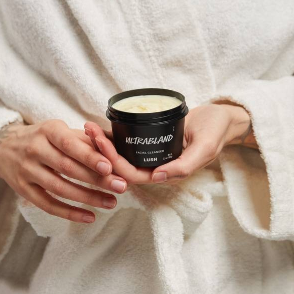 Lush, Ultrabland Facial Cleanser