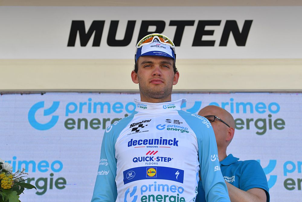 Kasper Asgreen in the young rider jersey