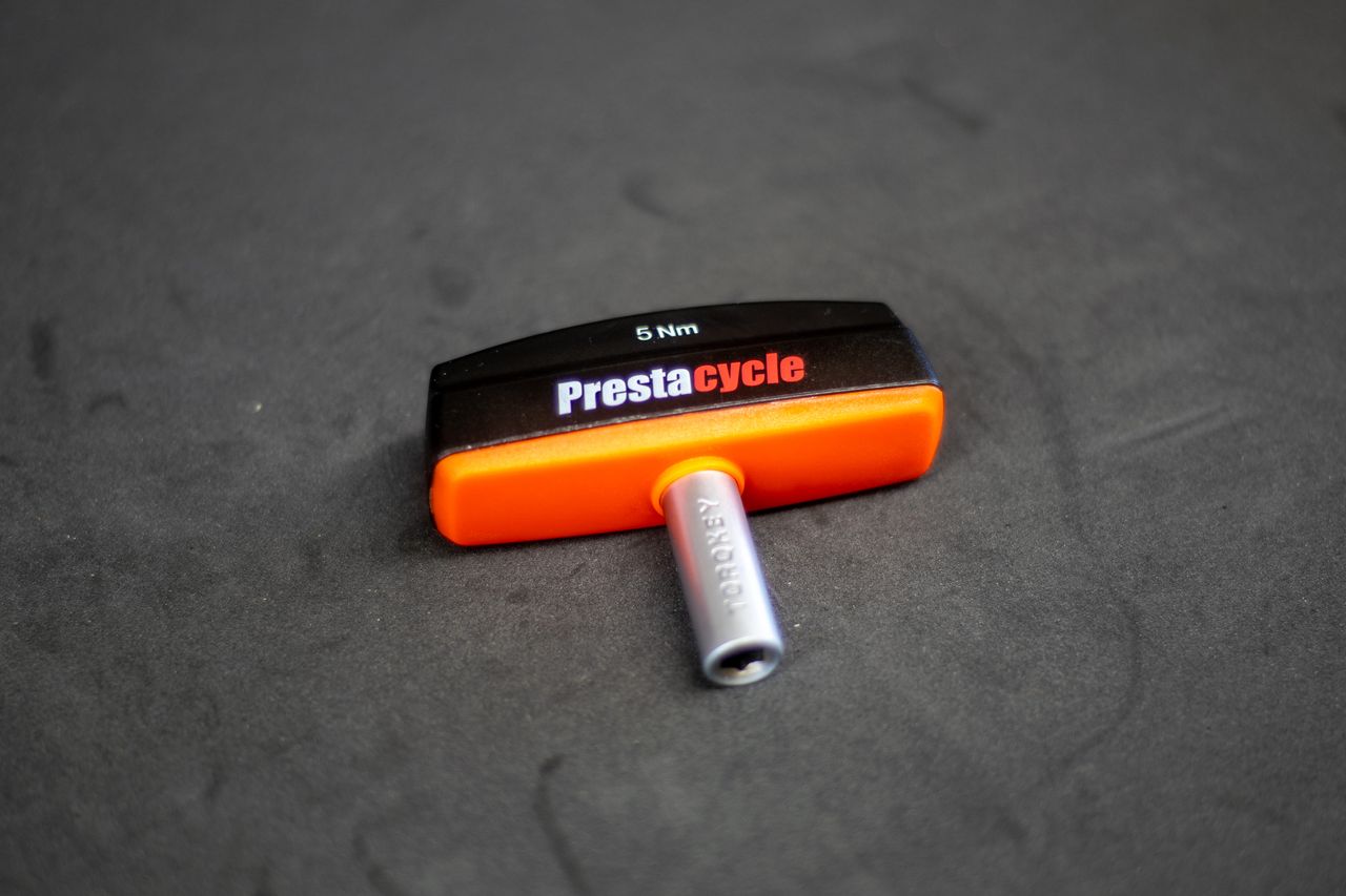 Prestacycle preset torque wrench