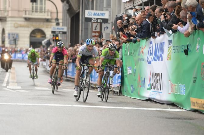 Michael Albasini sprints Sonny Colbrelli and Filippo Pozzato