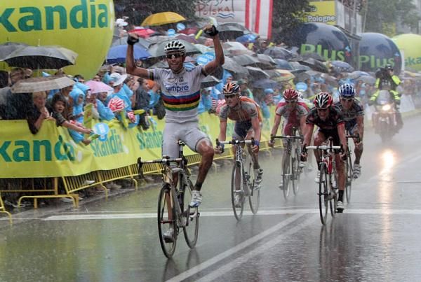 World champion Alessandro Ballan (Lampre) wins the Tour of Poland's fifth stage.
