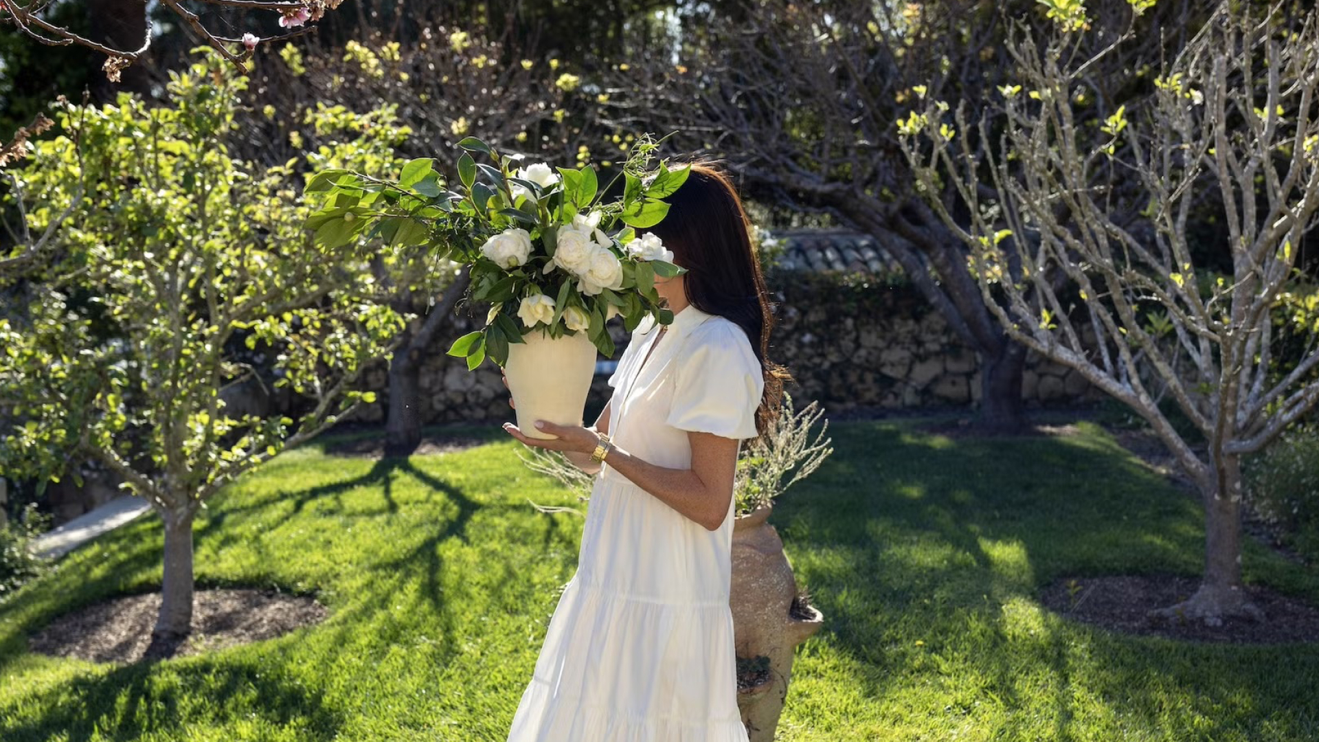 Meghan Markle white dress wellies
