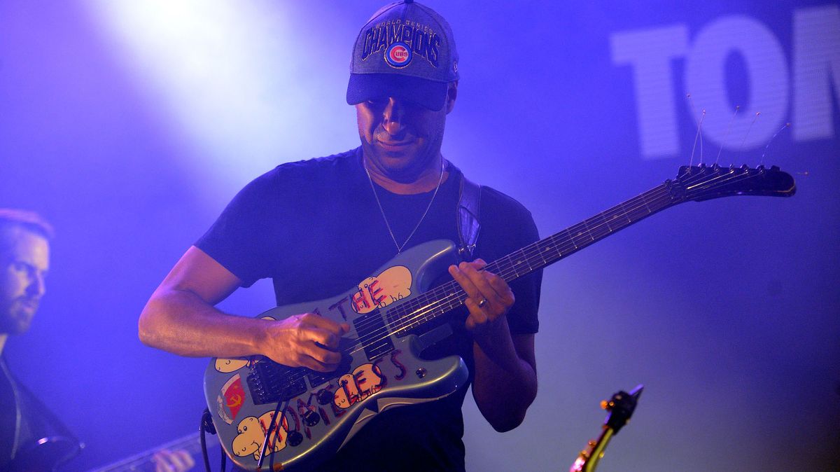 Tom Morello performs onstage during KROQ&#039;s Almost Acoustic Christmas at The Forum on December 10, 2016 in Inglewood, California