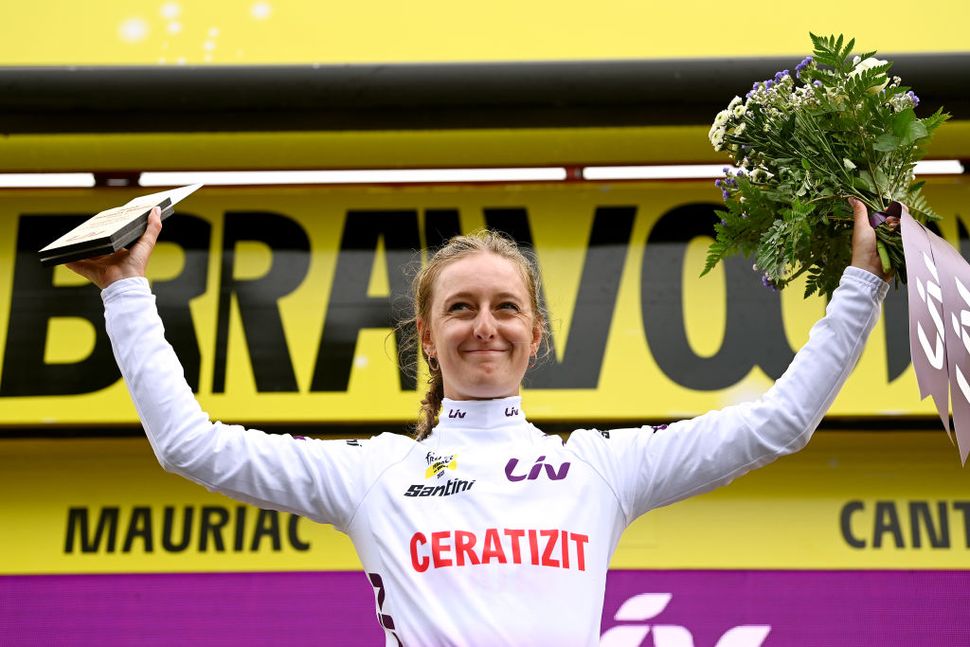 Kerbaol defends Tour de France Femmes white jersey in headwinds of ...