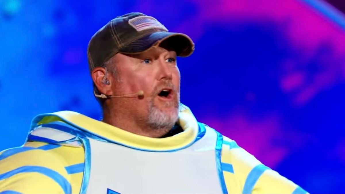 Larry the Cable Guy unmasked as Baby in The Masked Singer