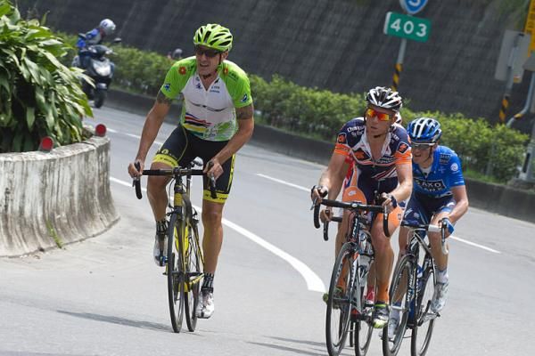 Great move by Lee Rodgers, Cameron Wurf and Volodimir Gustov
