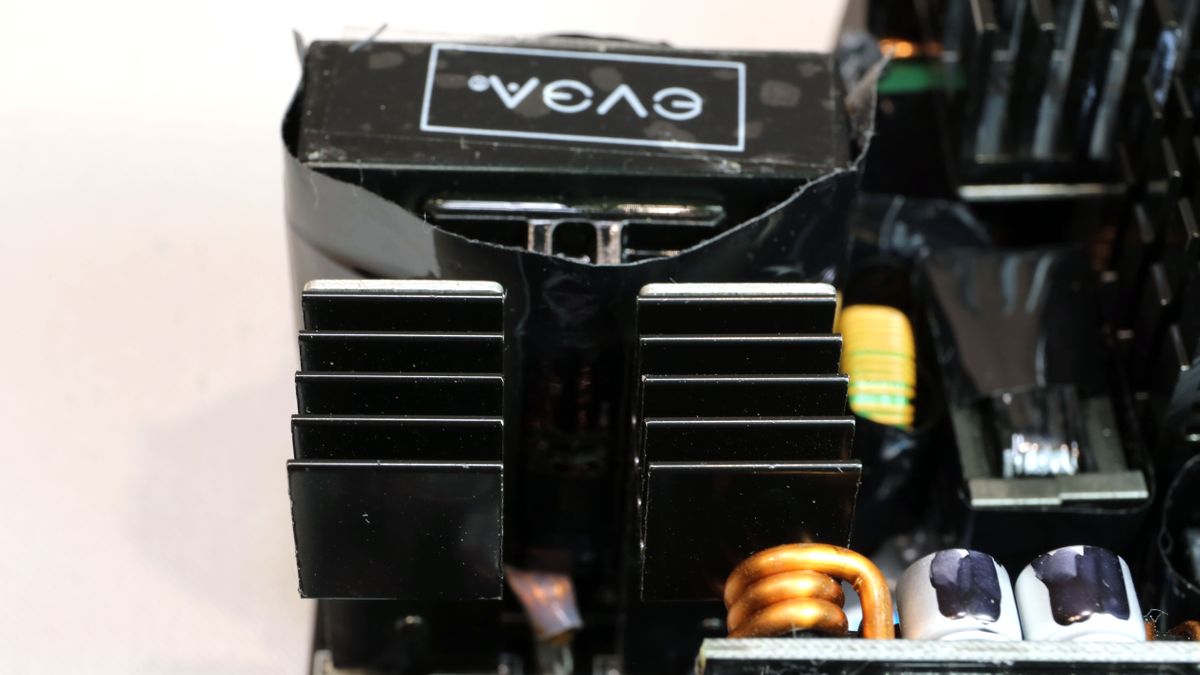 EVGA 750 G6