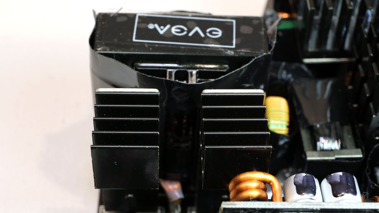 EVGA 750 G6