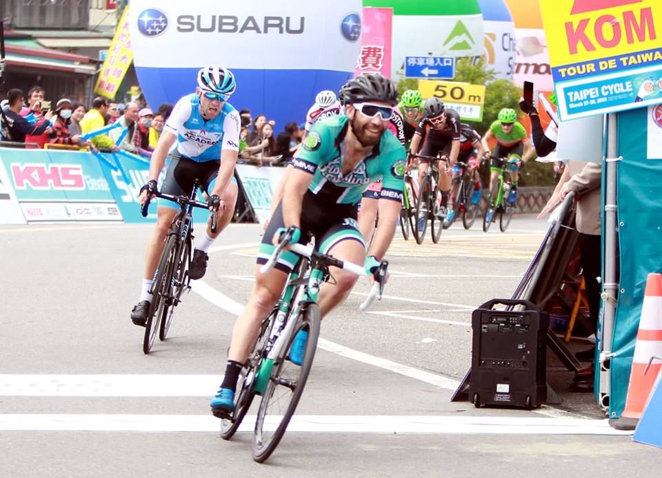 Jonny Clarke wins stage 2 at Tour de Taiwan
