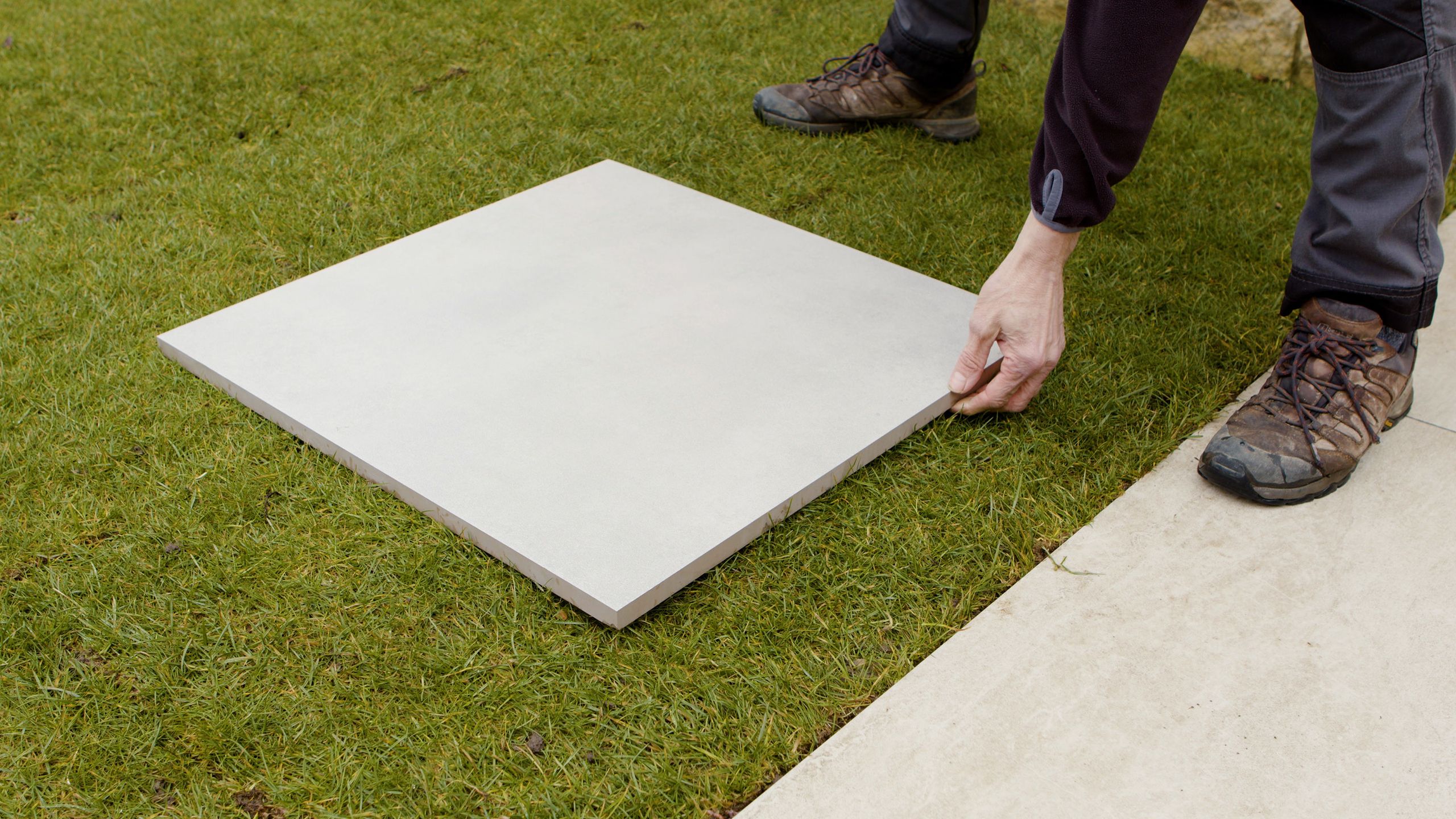 How to lay porcelain tiles outside update your plot with this stepby