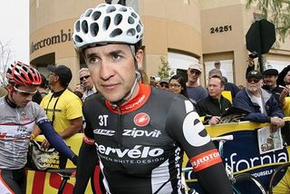 Carlos Sastre at the start of stage seven