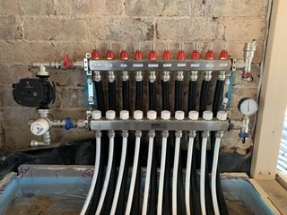 Underfloor heating manifold