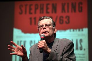 Stephen King write Lisey's Story