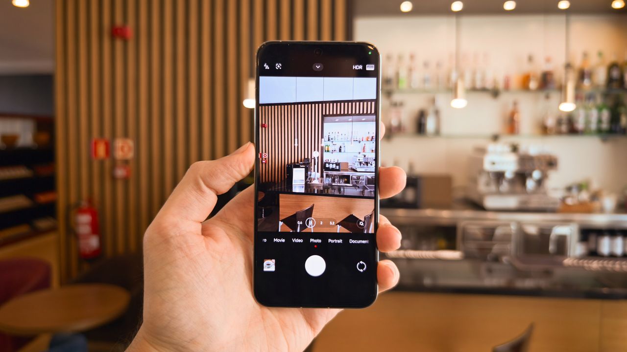 A photo of the Xiaomi 14