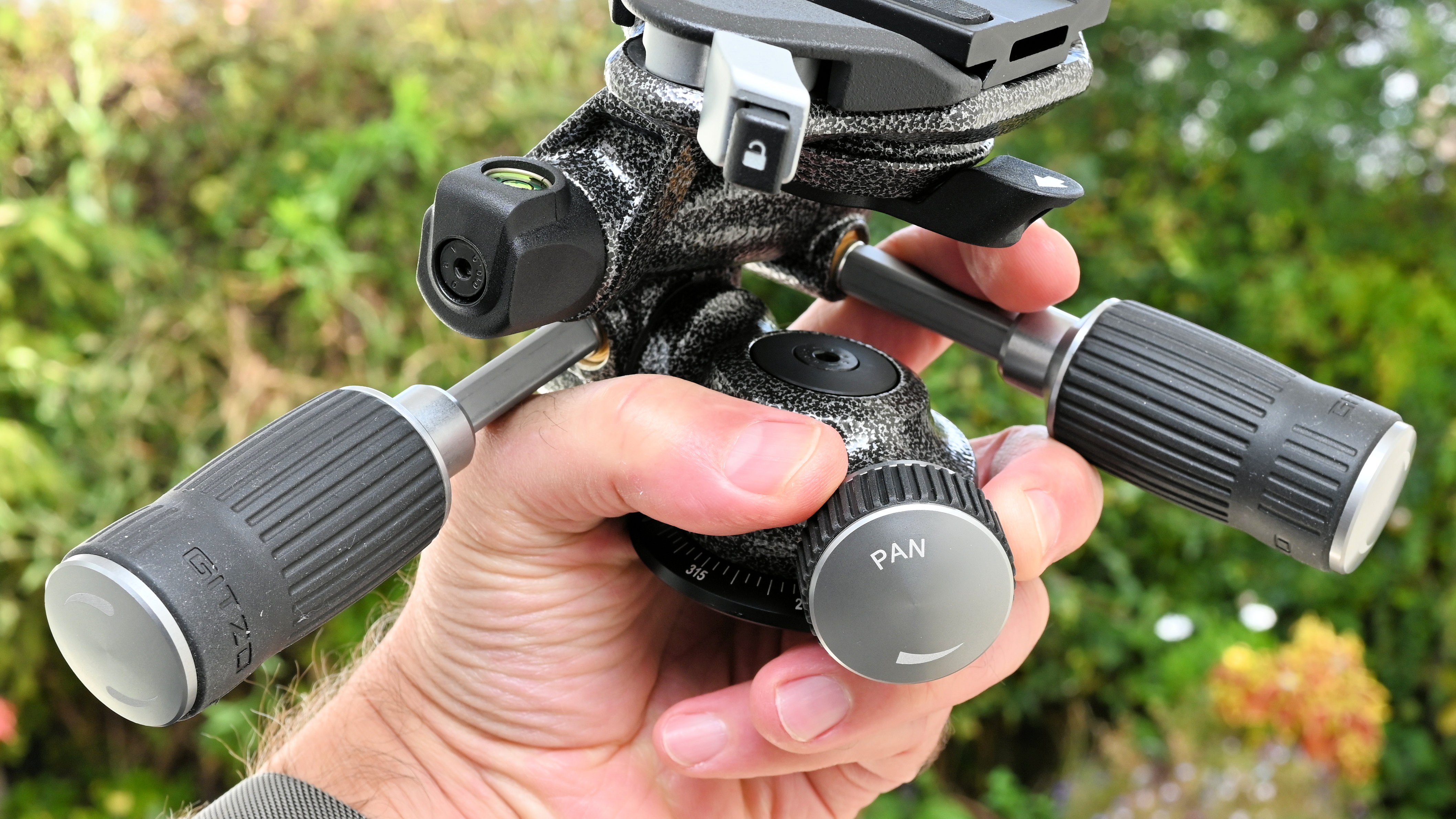 Gitzo GHF3W 3-Way Fluid Head product shot