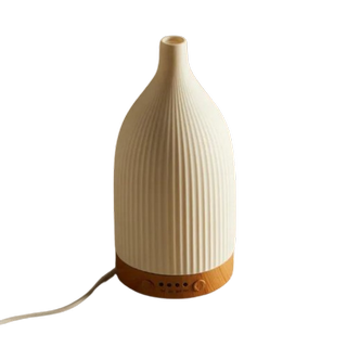 cream ceramic diffuser