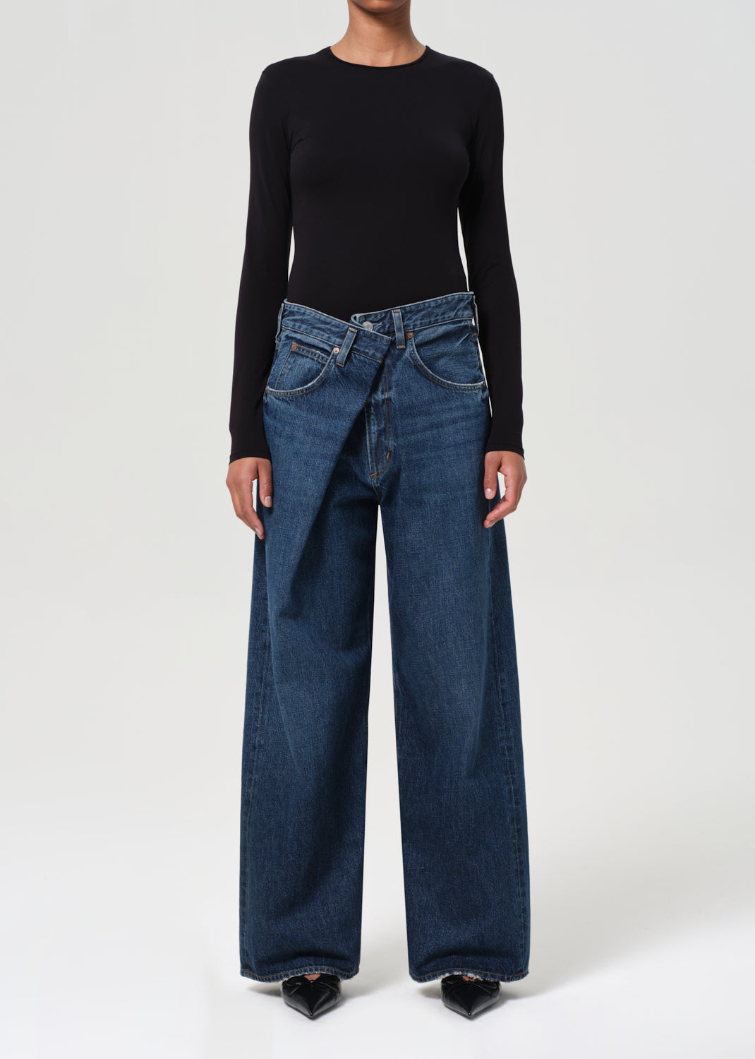 Vana Fold Jean in Nexus - 23 / Nexus