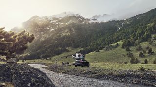 Ehule launches 4-person rooftop tent, the Thule Approach