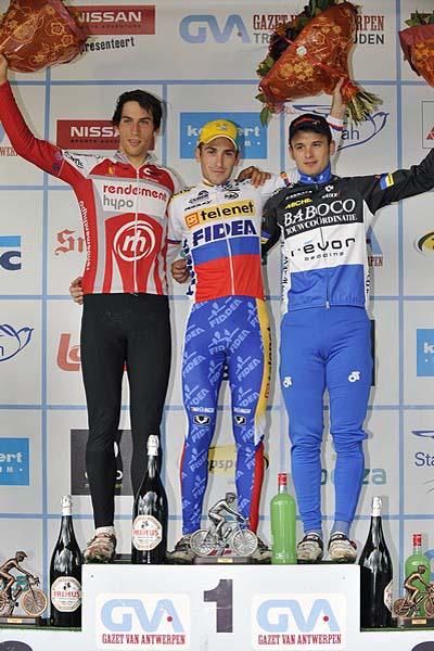 Under 23 men's podium: Jan Denuwelaere (Rendement Hypo), Robert Gavenda (Telenet Fidea), Pawel Szczepaniak (Baboco - Revor Cycling Team)