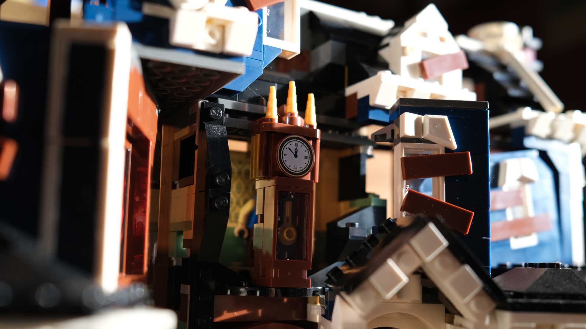 Lego Stranger Things The Creel House Set shot