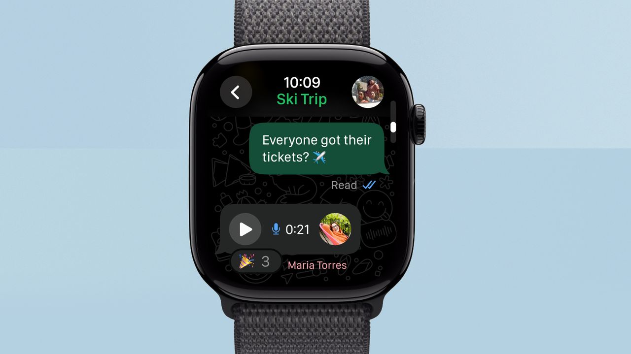 “Great… but still tethered to my phone” – the internet reacts to finally getting WhatsApp on the Apple Watch