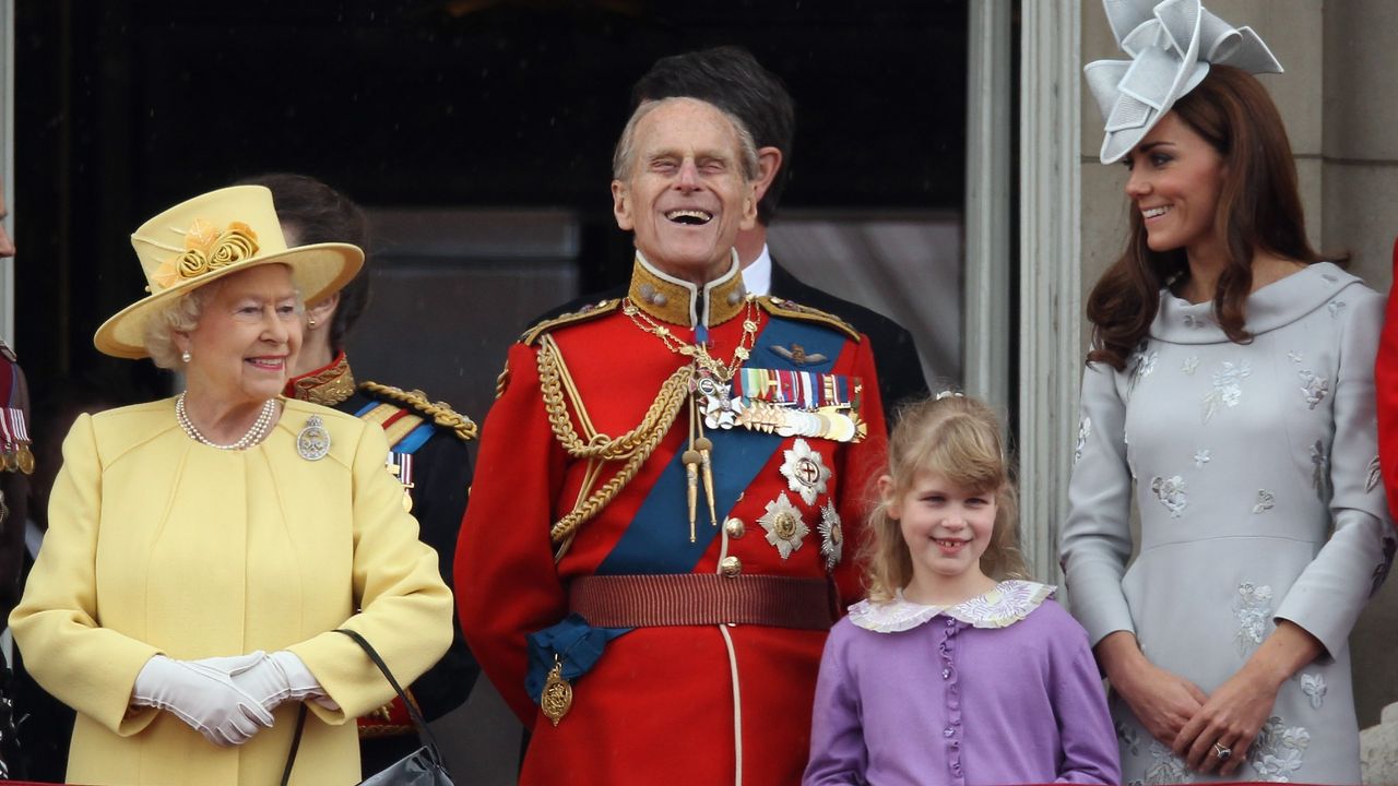 lady louise windsor the queen