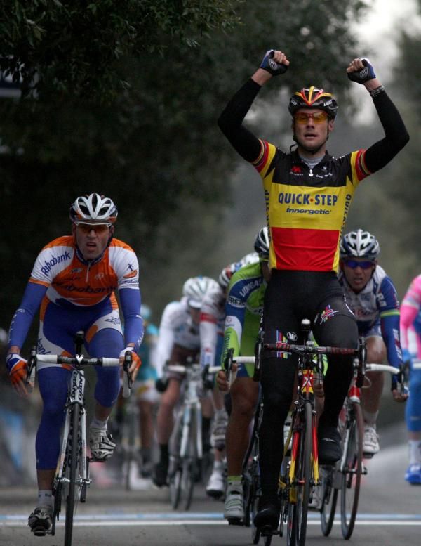 Paul Martens (2nd, Rabobank), Daniele Bennati (obsured - 3rd, Liquigas), Tom Boonen (1st, Quick Step) and Robbie McEwen (4th, Katusha)