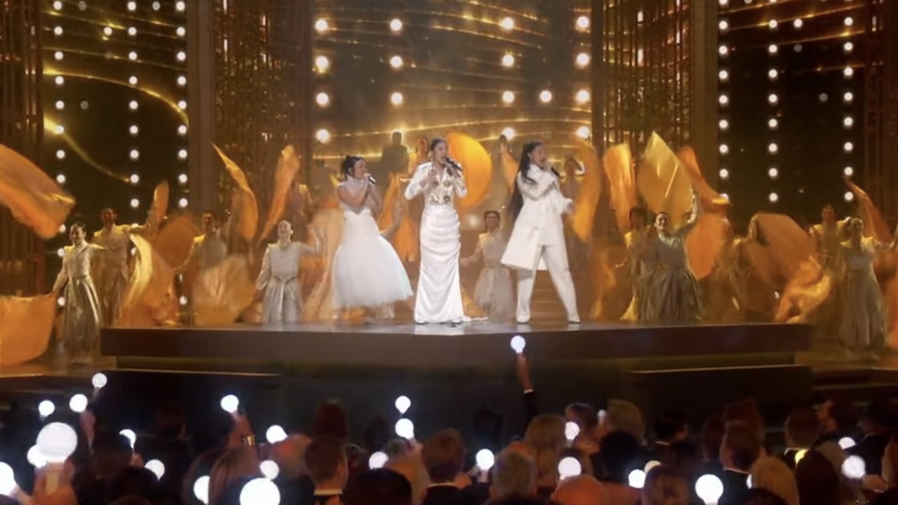 Huntrix performing "Golen" during Oscars