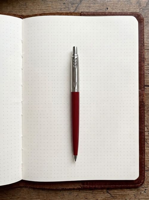 Jotter Originals Red Finish, Medium