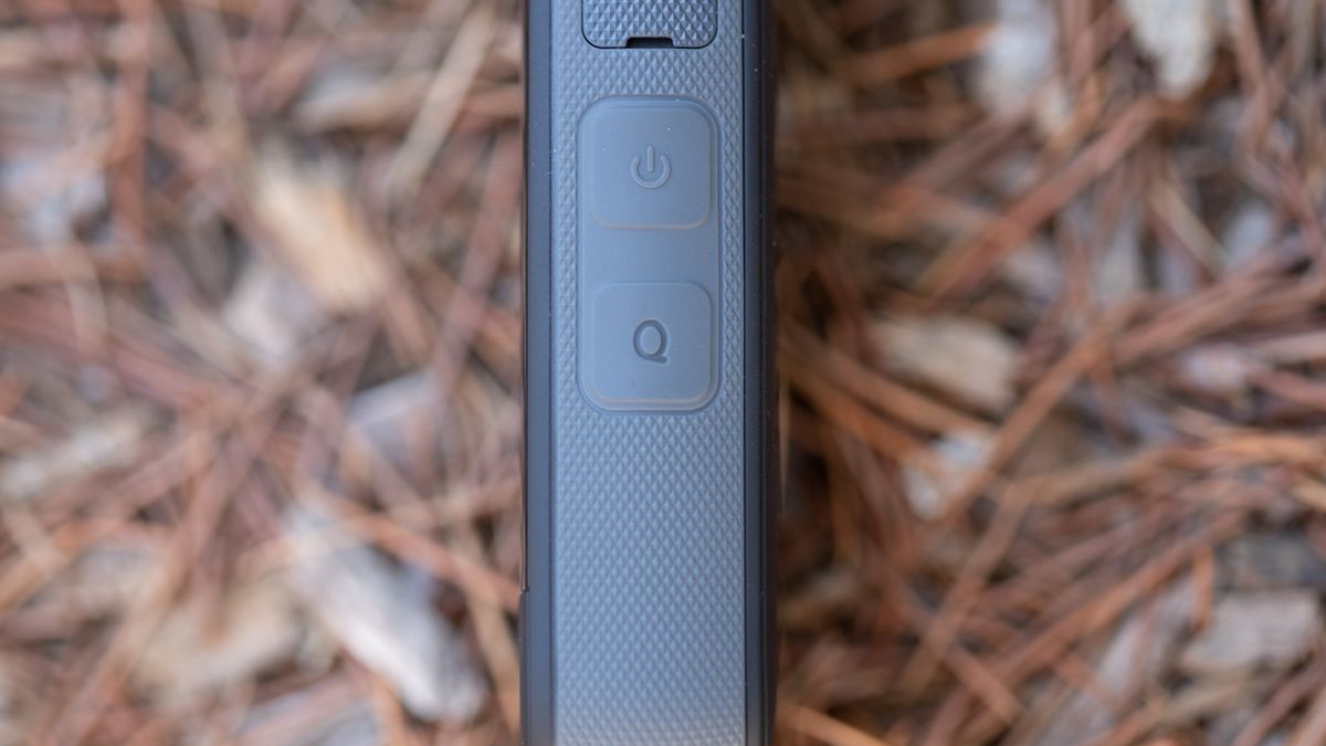 Insta360 X3 power and quick settings button