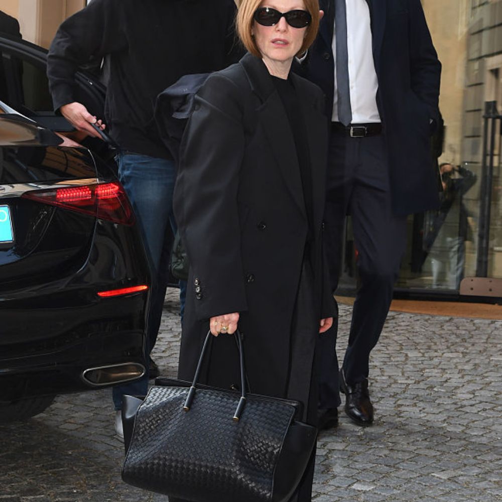 Julianne Moore wearing Bottega Barbara tote