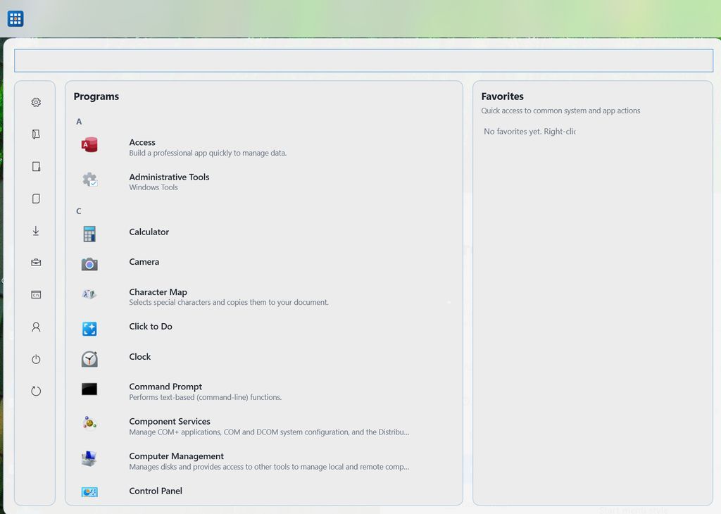 GroDock Start menu interface showing a program list and empty favorites section.