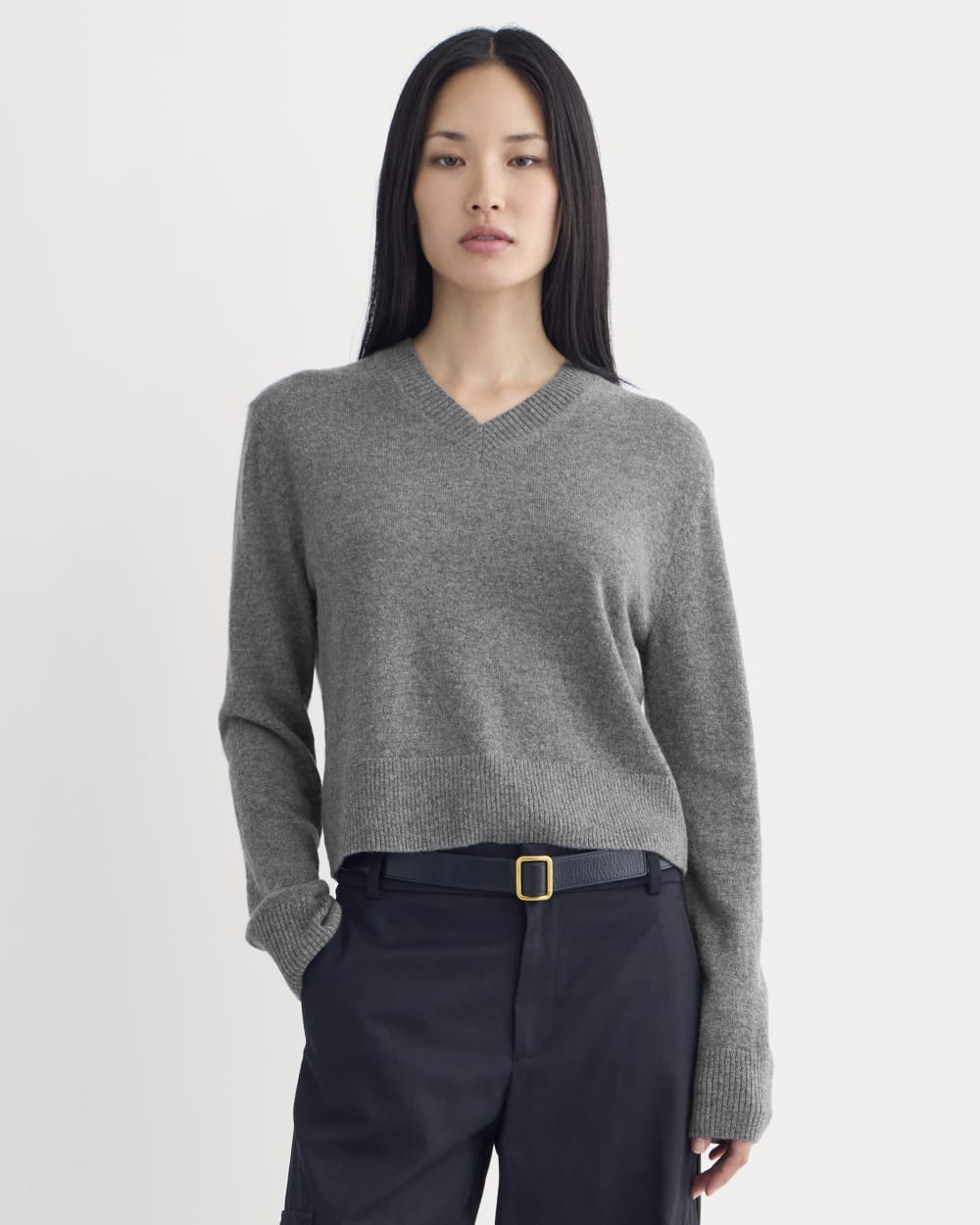 Cashmere Cropped High-V Sweater | Heather Charcoal - Xxs