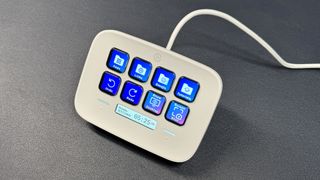 Elgato Stream Deck Neo