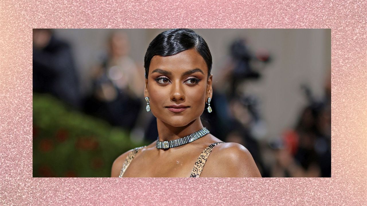  Simone Ashley arrives at The 2022 Met Gala Celebrating &quot;In America: An Anthology of Fashion&quot; at The Metropolitan Museum of Art on May 02, 2022 in New York City.