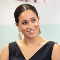 cape town, south africa september 25 uk out for 28 days meghan, duchess of sussex visits the african not for profit organisation mothers2mothers during the royal tour of south africa on september 25, 2019 in cape town, south africa the organisation trains and employs women living with hiv as frontline health workers across eight african nations photo by poolsamir husseinwireimage