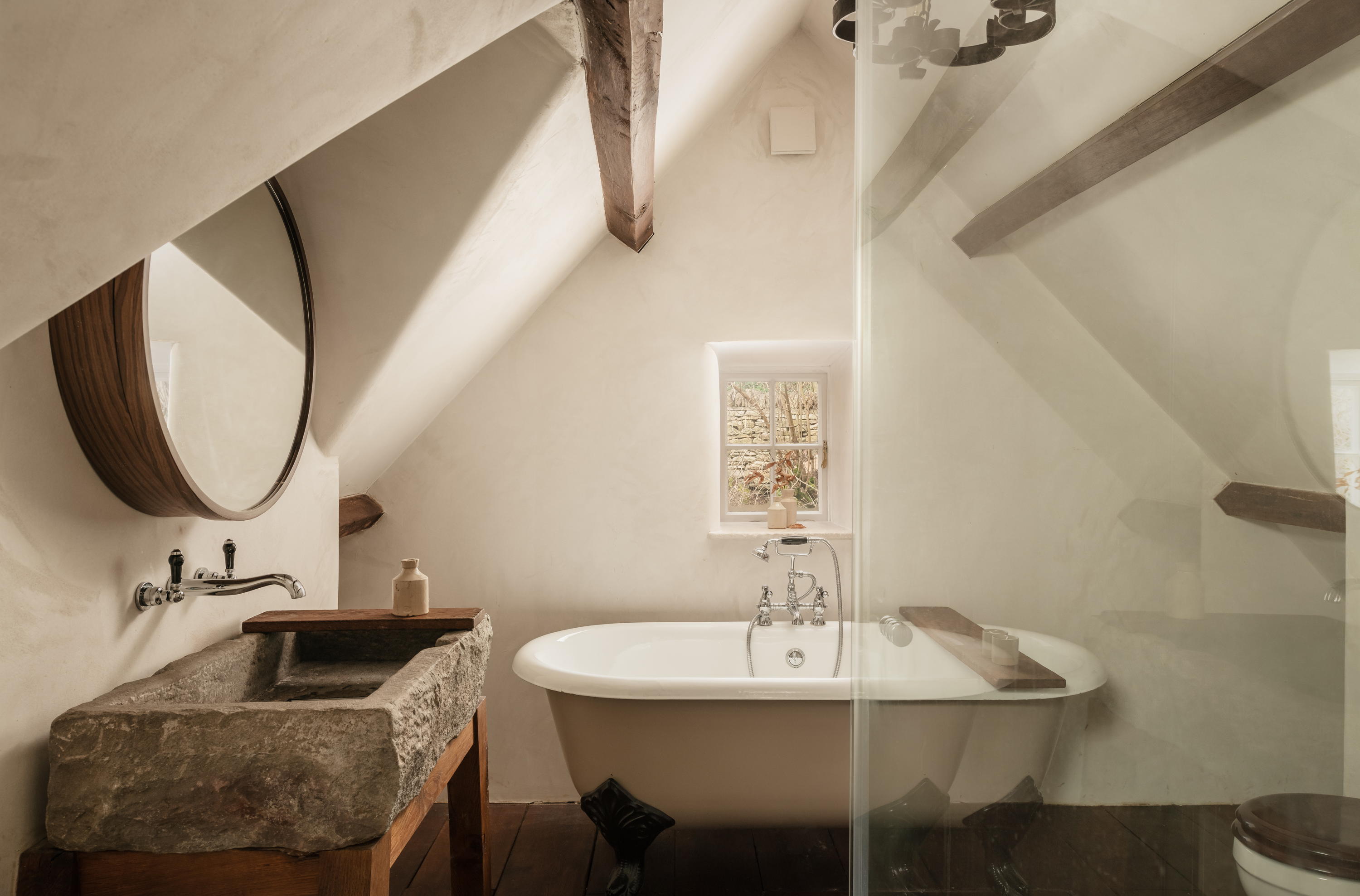 Picture-perfect country cottage