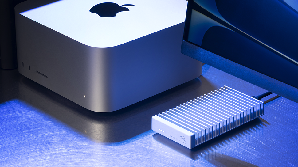 This new portable USB4 drive may resemble a sleek, silver heatsink