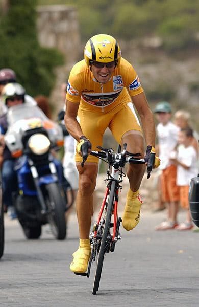 Valverde was color coordinated.