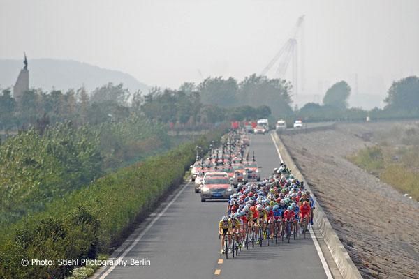 A compact peloton at the Tour of Taihu Lake.