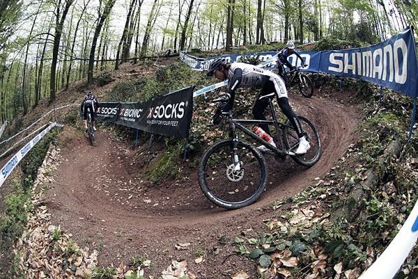 This long switchback downhill