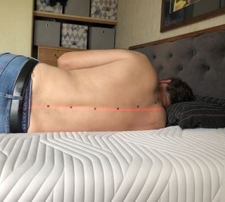 Tempur mattress posture test