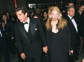 jfk jr carolyn bessette kennedy