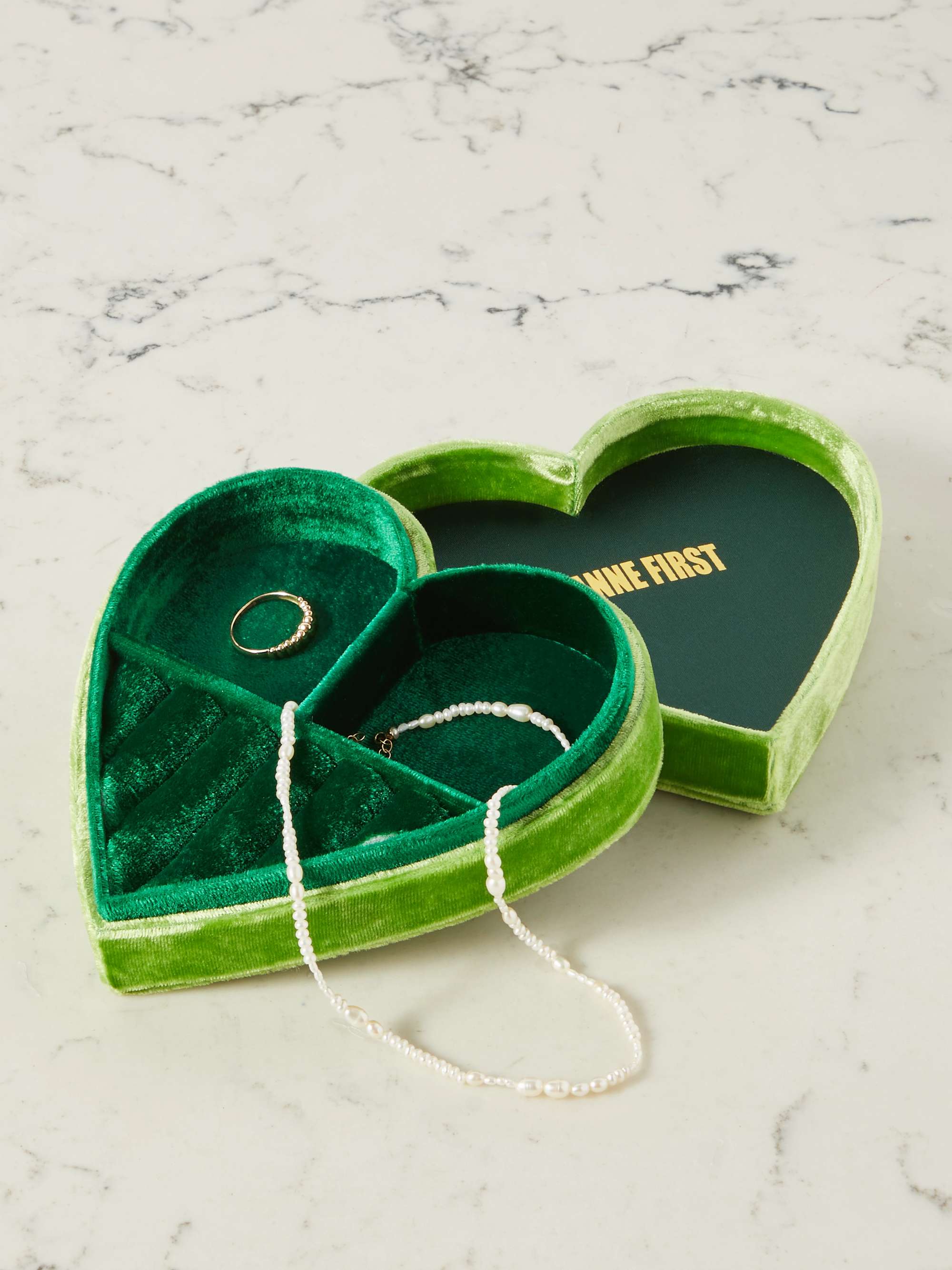 Small Heart Velvet Jewelry Box