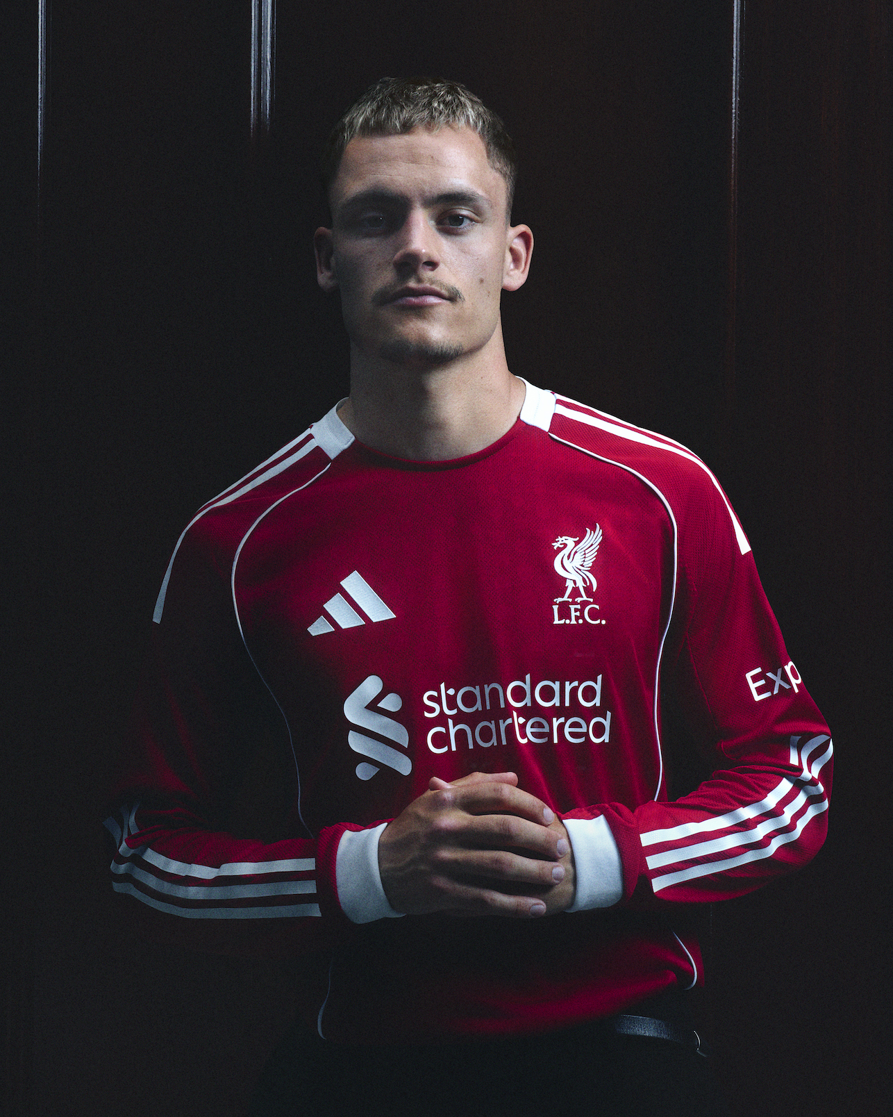 Liverpool 2025/26 home kit
