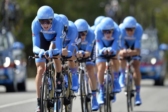 Ramūnas Navardauskas leading the Garmin-Sharp team
