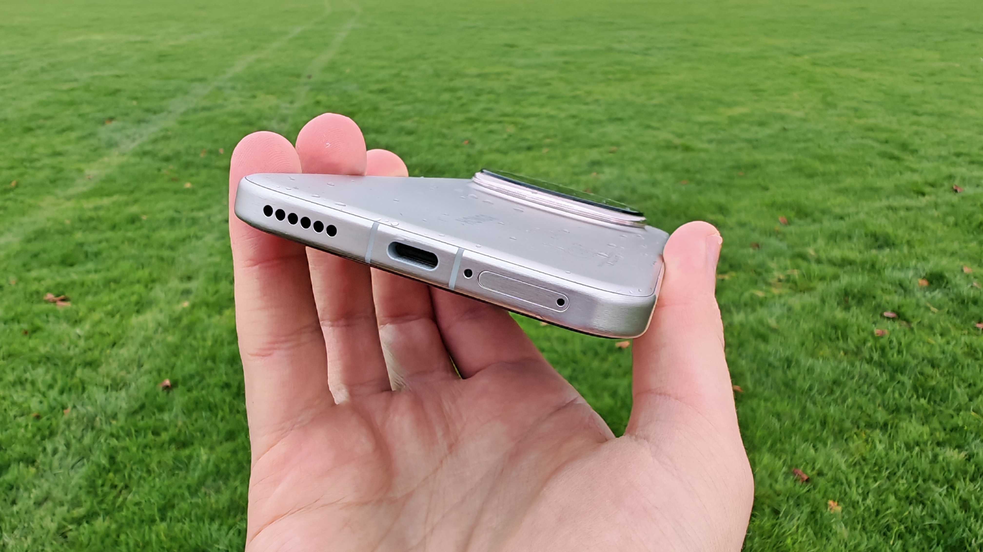 Honor Magic 8 Pro product shots