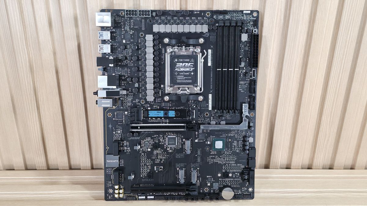 Asus ROG Strix B850-F Gaming Wifi Neo - Board images