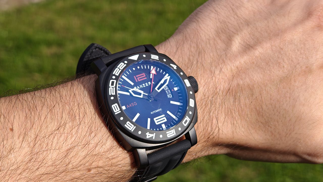 A Week on the Wrist with the Panzera Aquamarine 45G – a GMT and a dive watch all in one