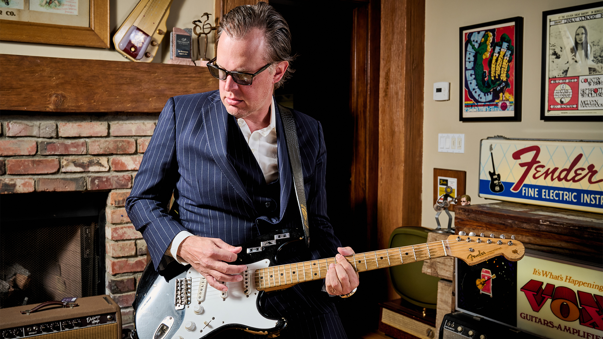 Joe Bonamassa cover and gear shoot - Nerdville - Laurel Canyon, LA